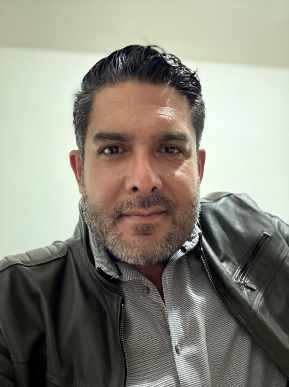 Foto de Lic. Manuel Mtz (pendiente)